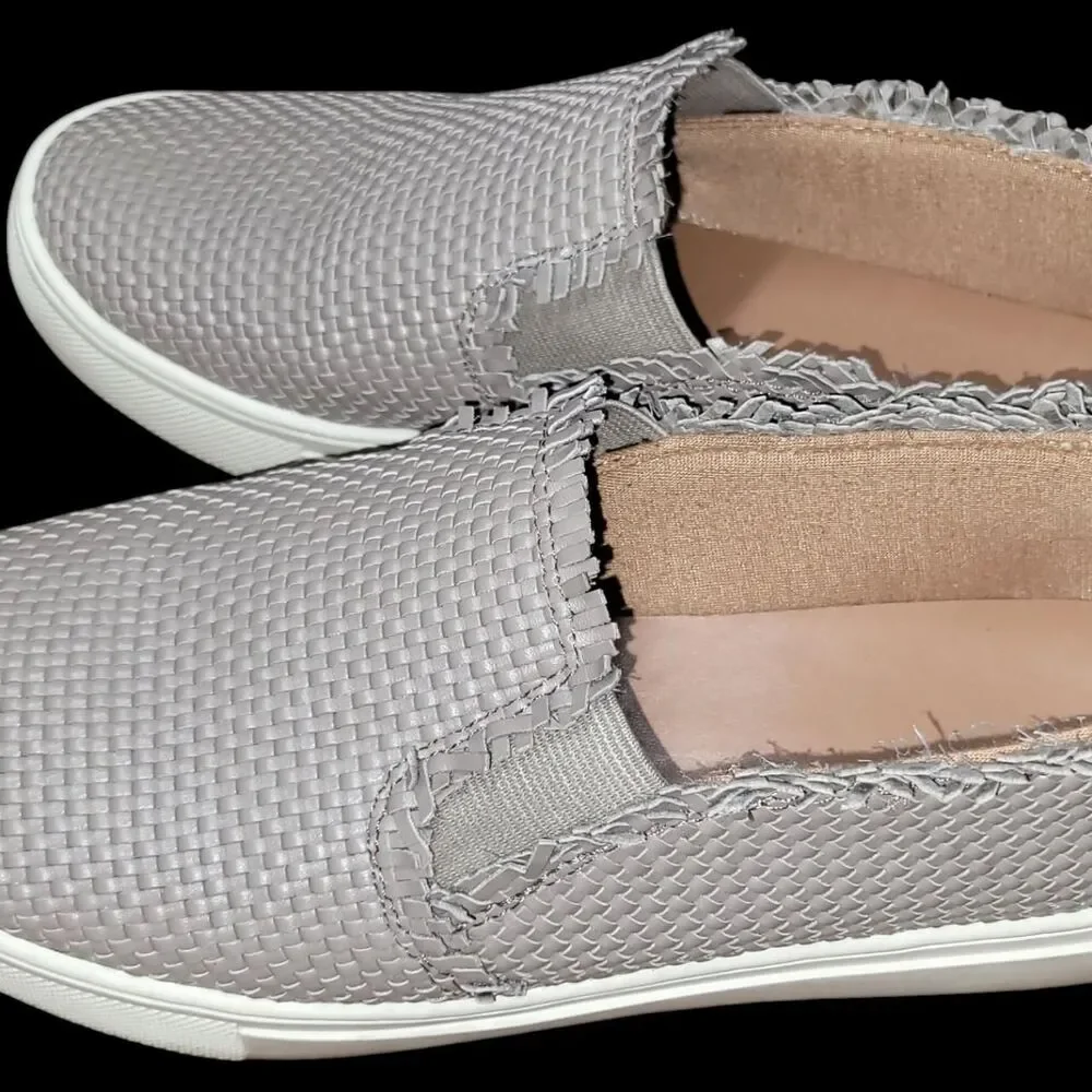 Indigo Rd. Irkicky Shoes, Womens Size 8M, Taupe